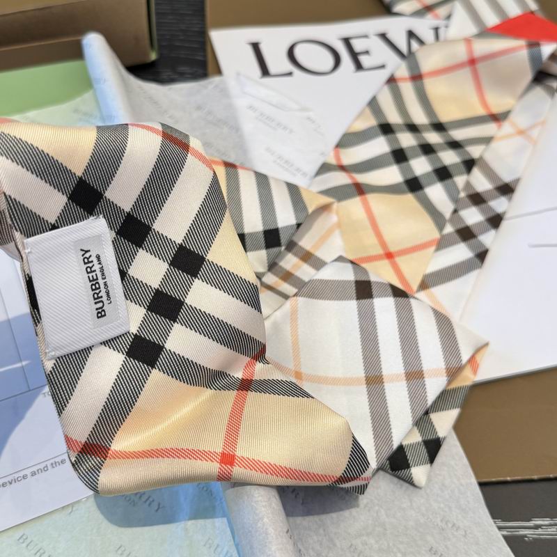 Burberry silk ribbon 180X8cm E11 (12)