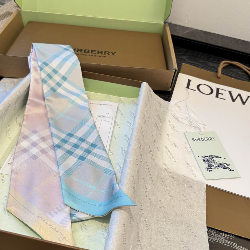 Burberry silk ribbon 180X8cm E11 (2)