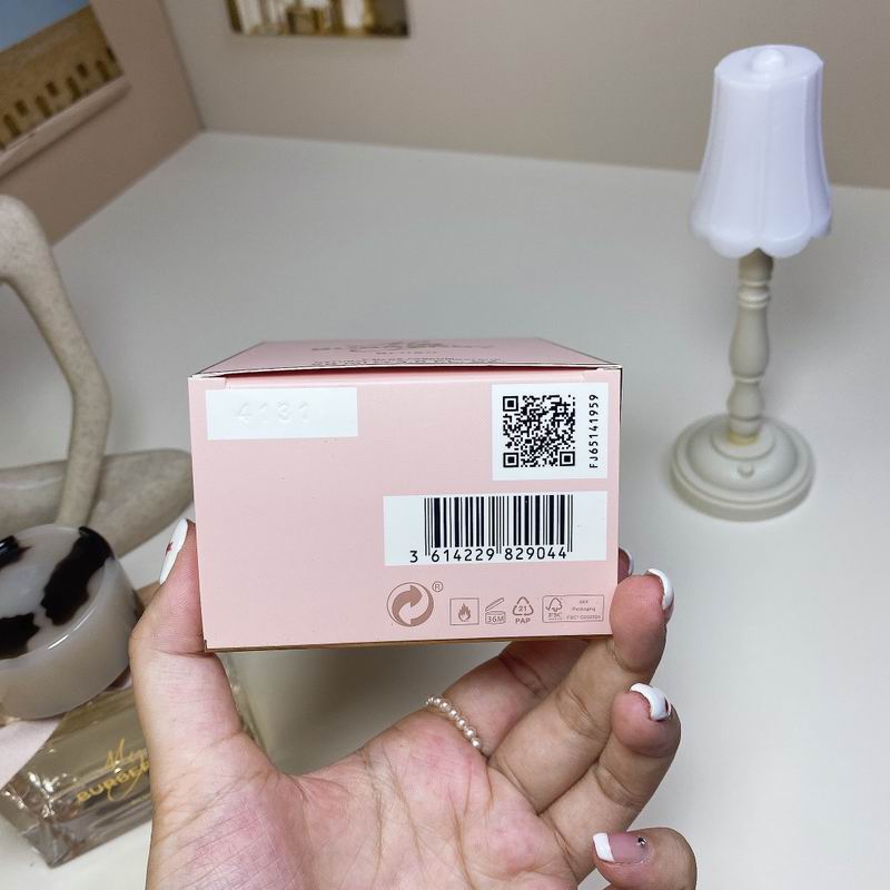 Burberry woman 90ml  (3)