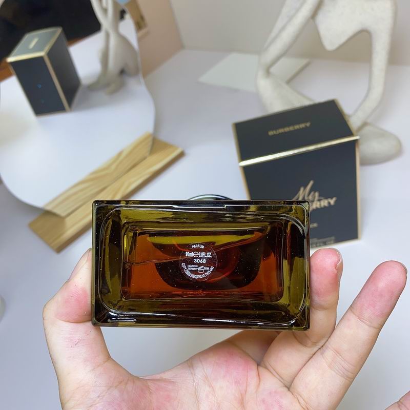 Burberry woman 90ml  (5)