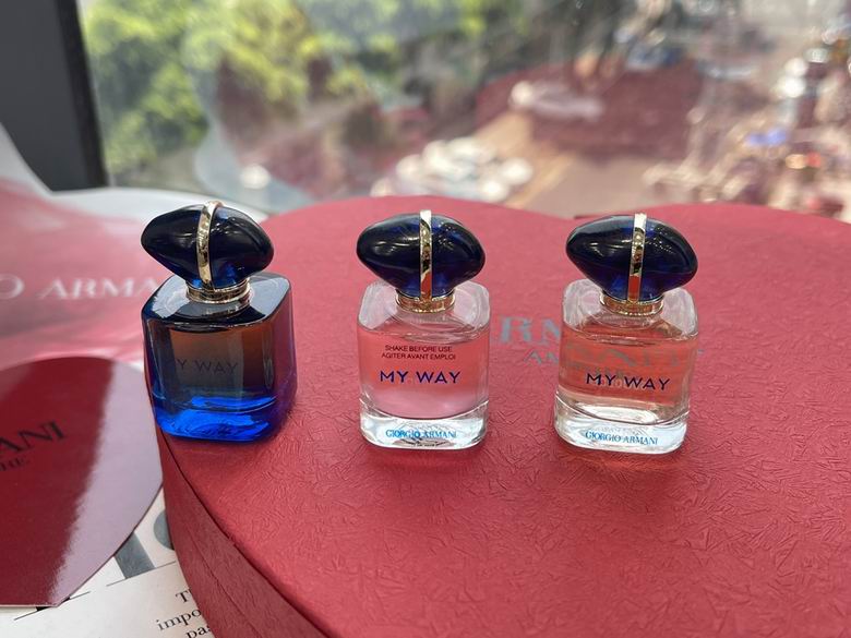 Bvlgari 6x7.5ml    (5)