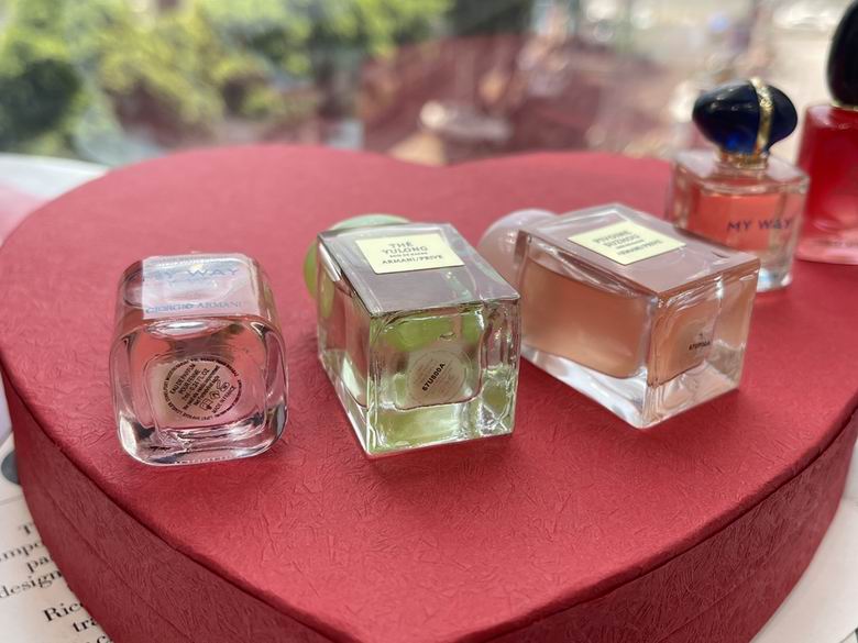 Bvlgari 6x7.5ml    (7)