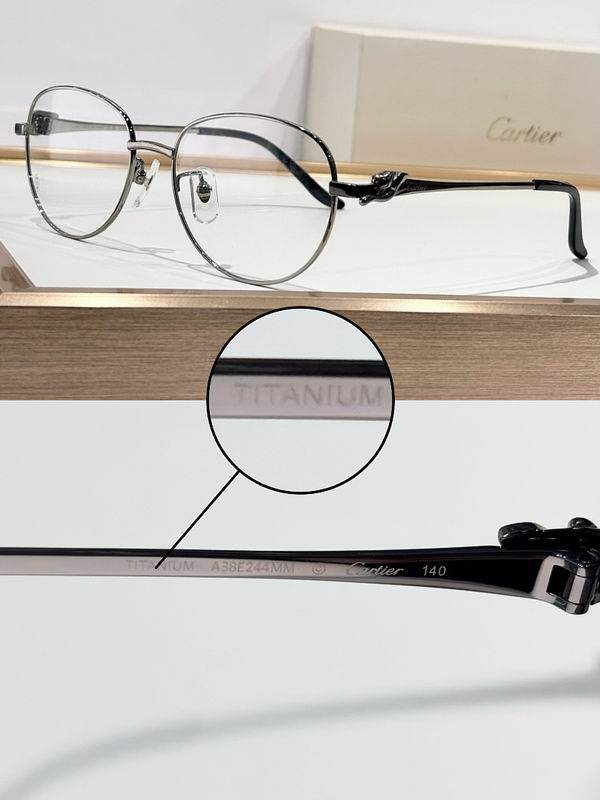 Cartier Glasses smr (2016)