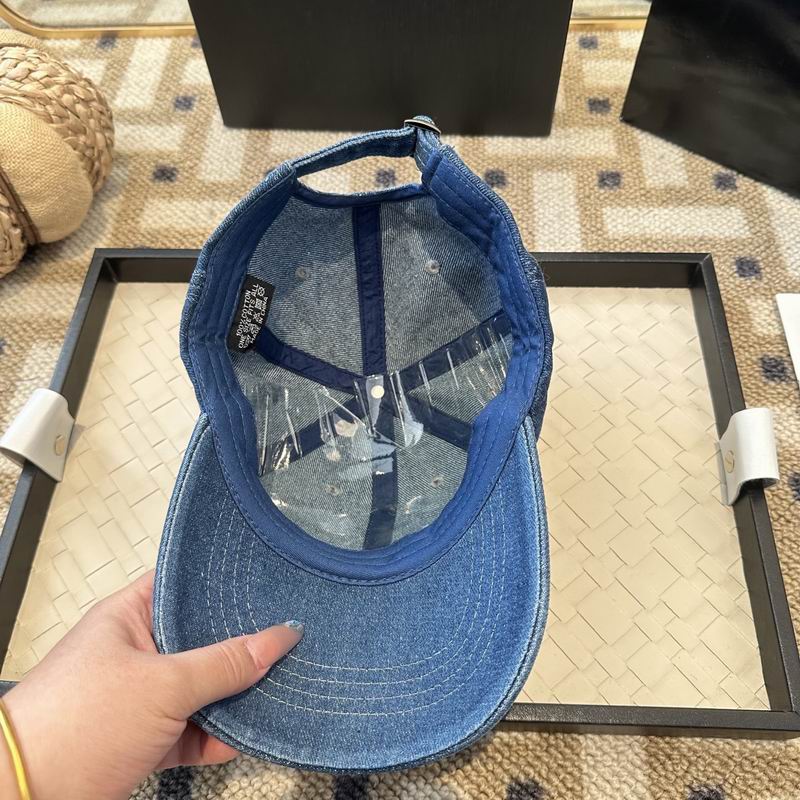 Celine Cap (8070)
