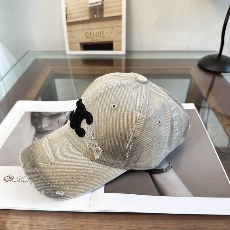 Celine Cap dx (352)