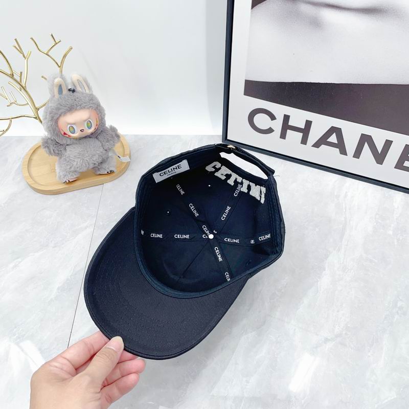 Celine cap dx (132)