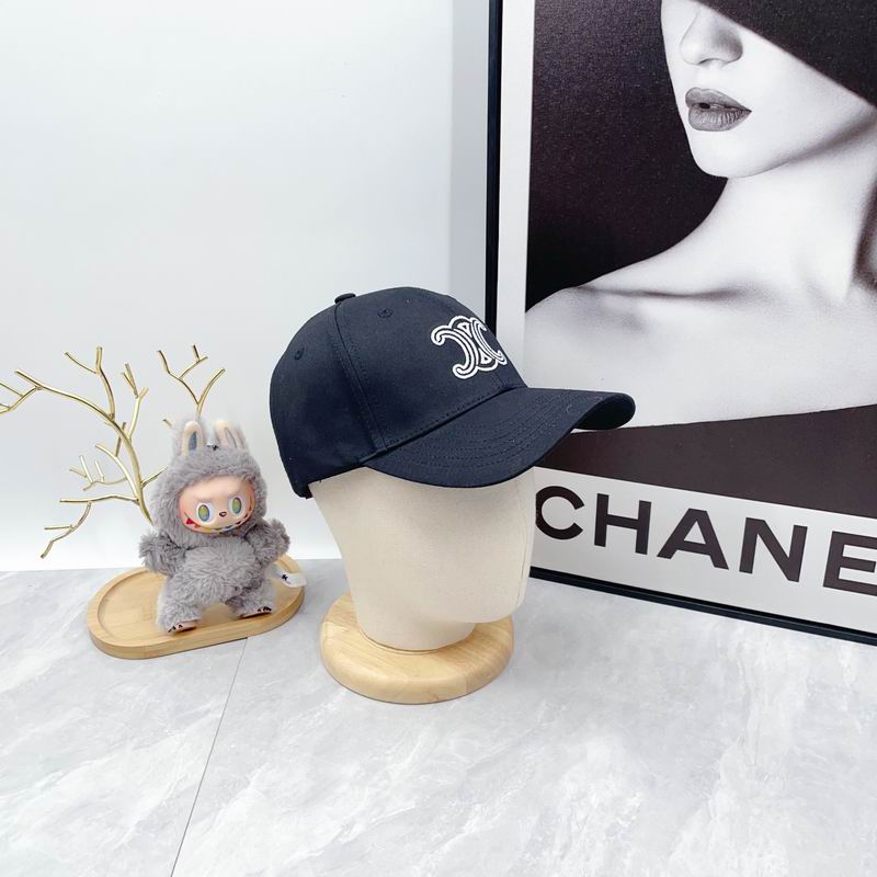 Celine cap dx (165)