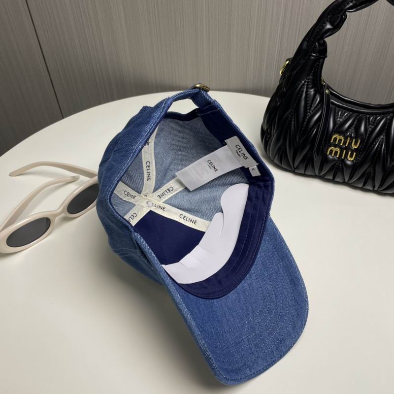 Celine cap dx (585)