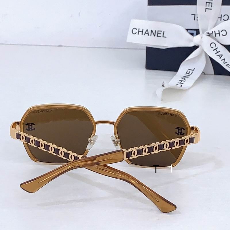 Chaenl A95105 56 18-143 a08