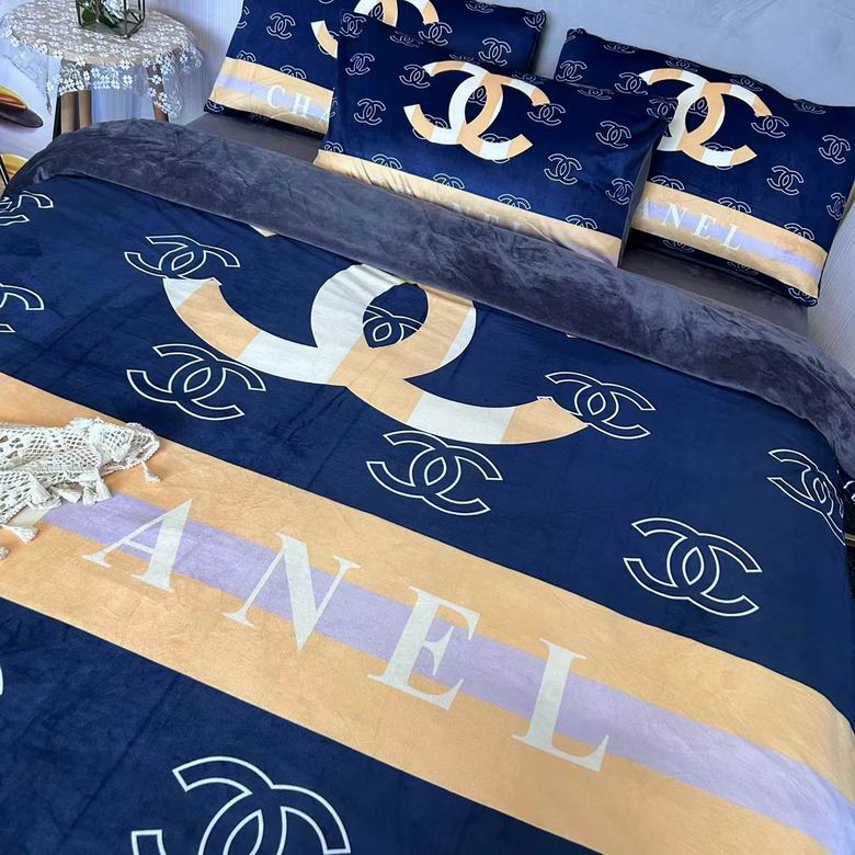 Chanel  2.0x2.3m   (4)