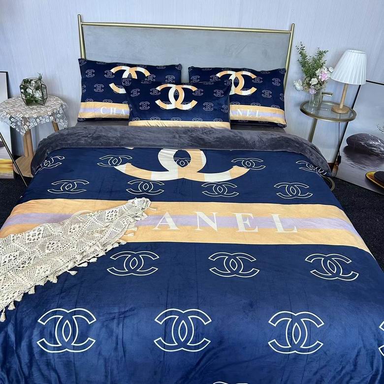 Chanel  2.0x2.3m   (5)