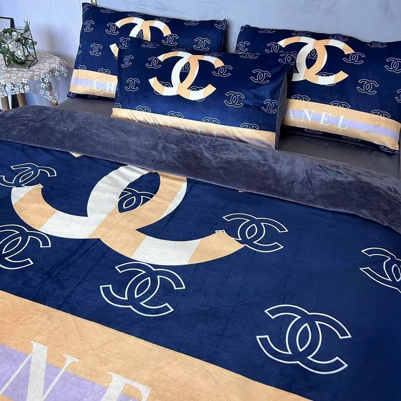 Chanel  2.0x2.3m   (6)