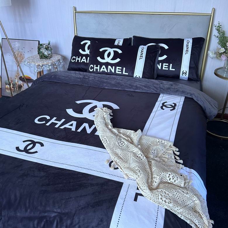 Chanel  2.0x2.3m   (6)