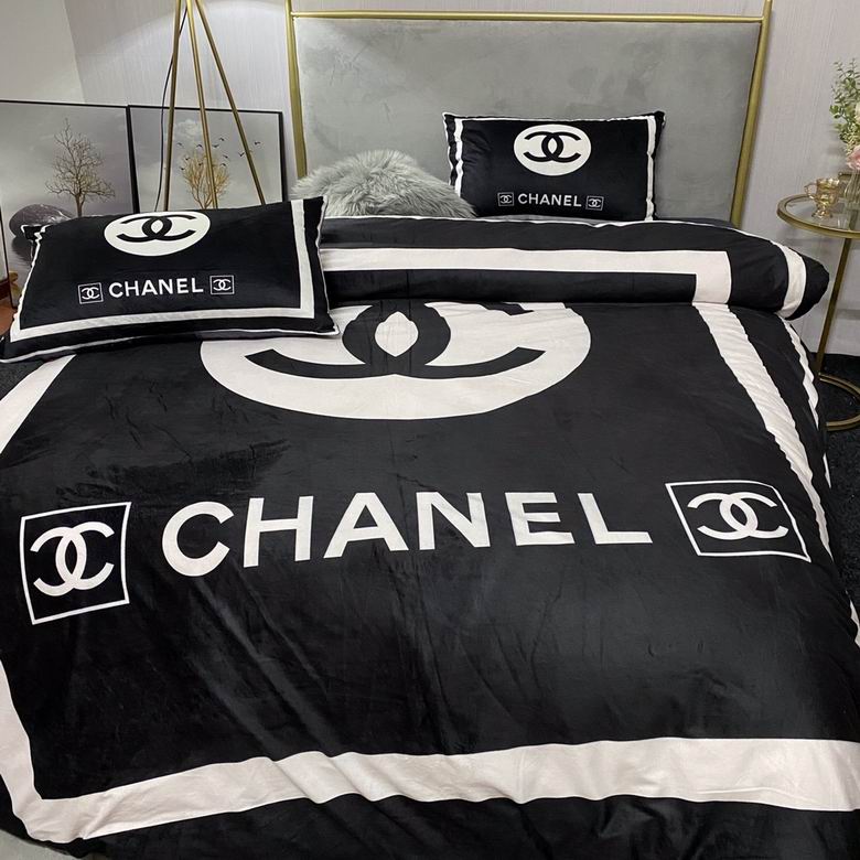 Chanel  2.0x2.3m   (9)
