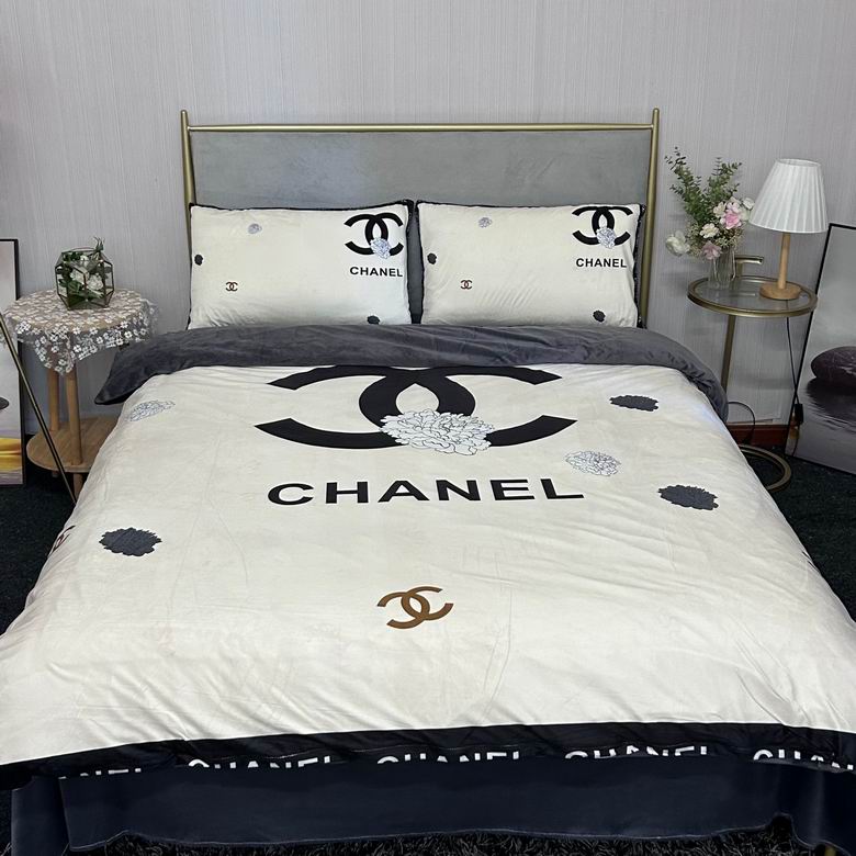 Chanel  2.0x2.3m    (8)
