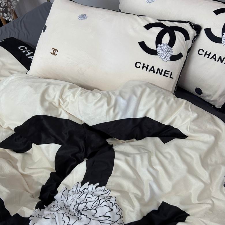 Chanel  2.0x2.3m    (9)