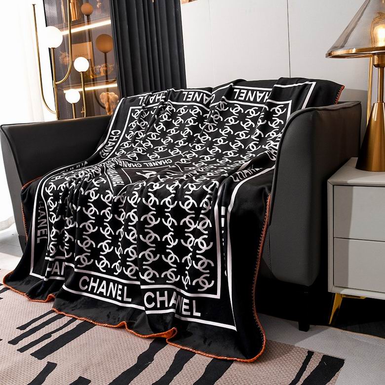 Chanel 1.5x1.5m 1.5x2.0m 2.0x2.3m   (4)