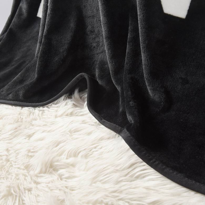 Chanel 1.5x2.0m   (6)