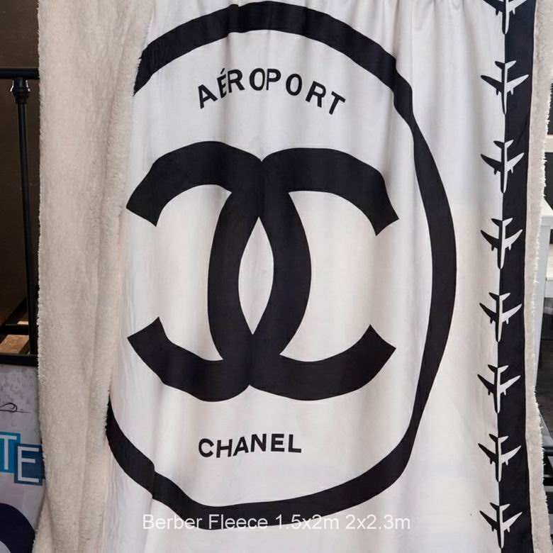 Chanel 1.5x2m 2x2.3m n (2)