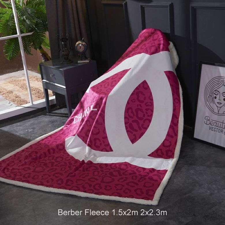 Chanel 1.5x2m 2x2.3m n (2)