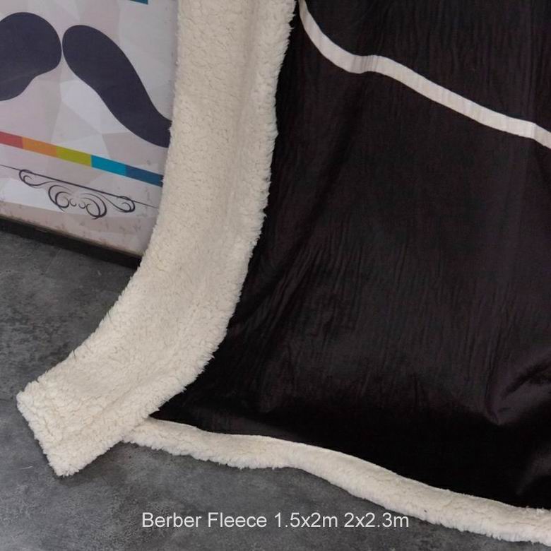 Chanel 1.5x2m 2x2.3m n (5)