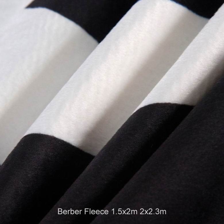 Chanel 1.5x2m 2x2.3m n (6)