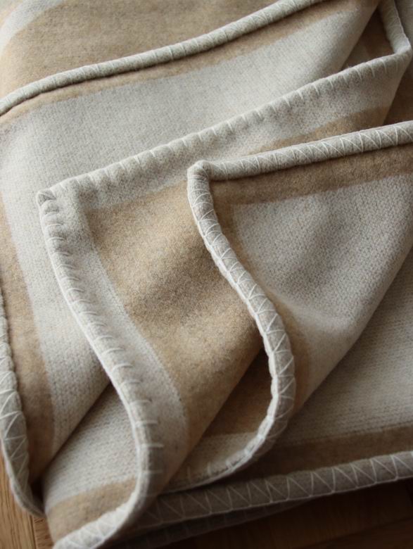 Chanel 135x170cm   (10)