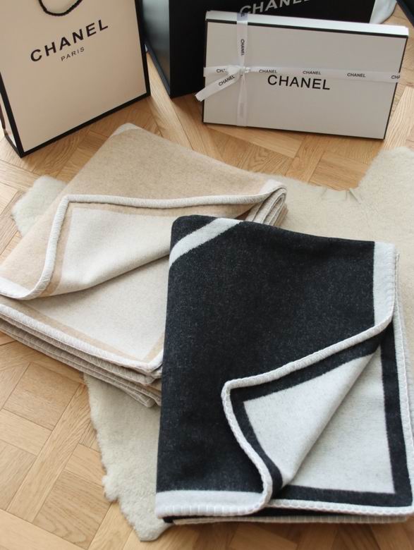 Chanel 135x170cm   (2)