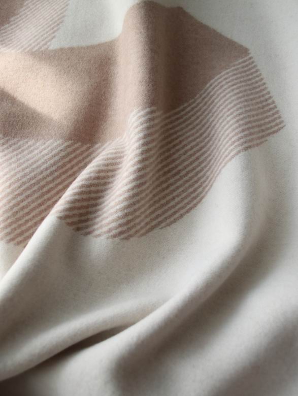 Chanel 140x190cm   (10)