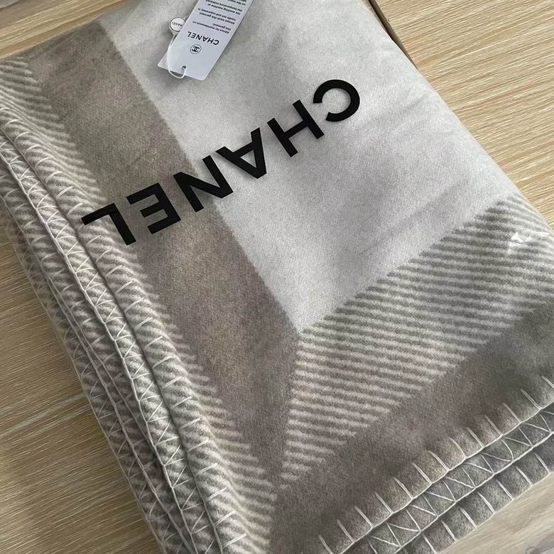 Chanel 170x135cm   (10)