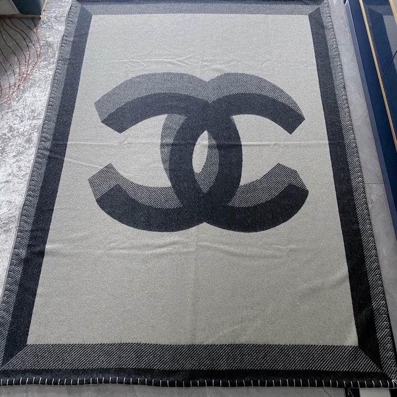 Chanel 170x135cm   (2)