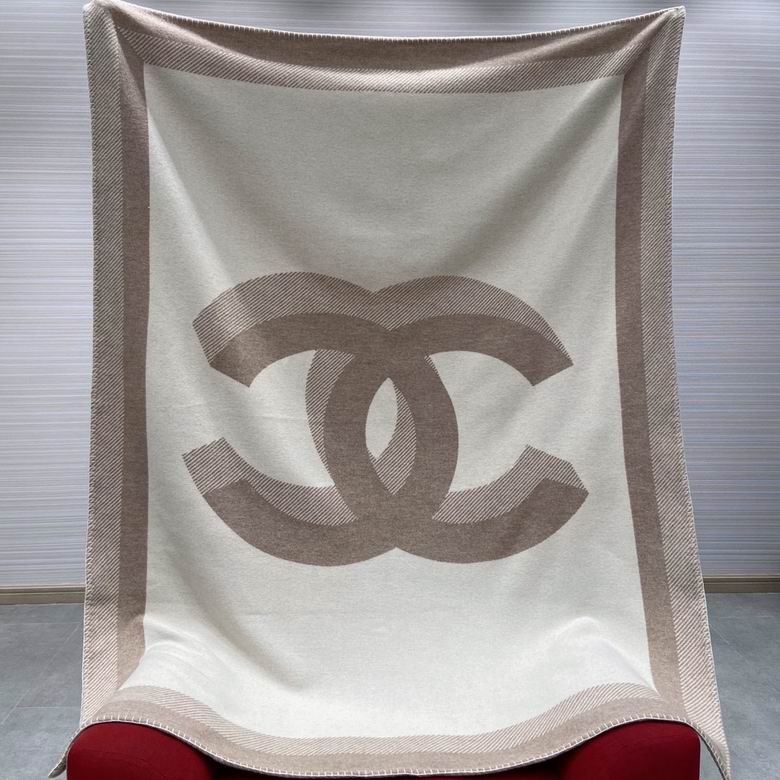 Chanel 170x135cm   (9)