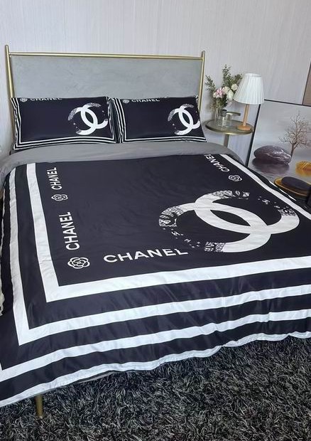 Chanel 2.0x2.3m   (2)