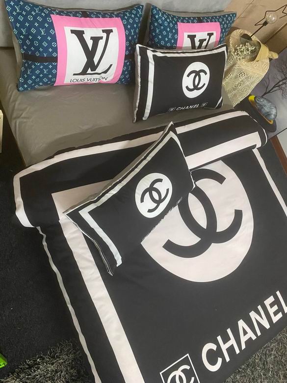Chanel 2.0x2.3m   (6)