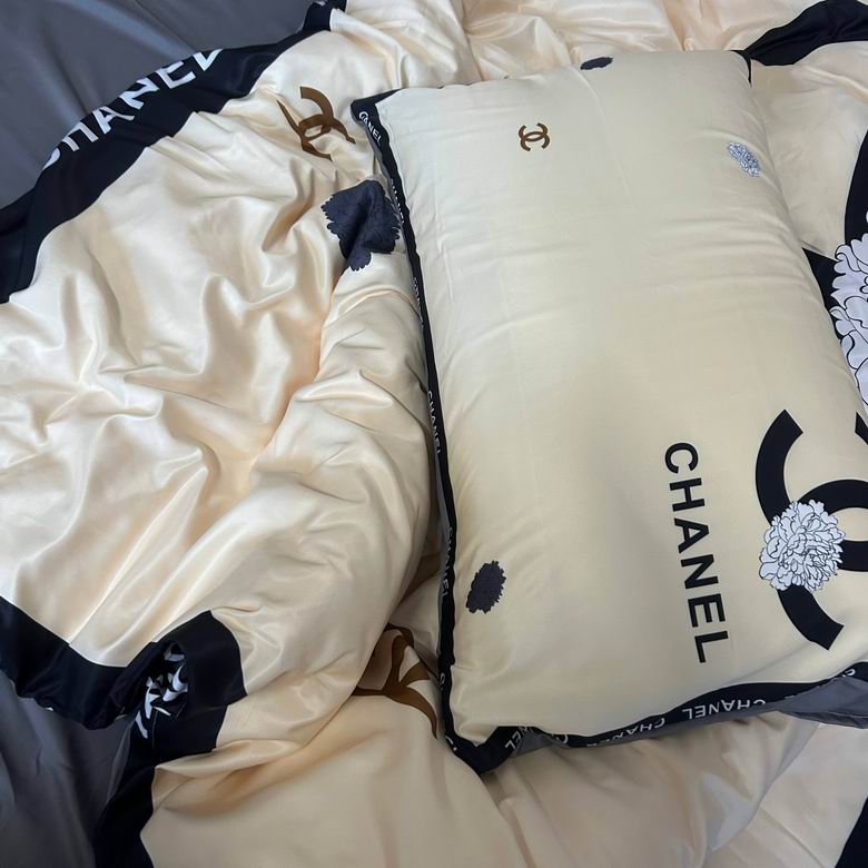 Chanel 2.0x2.3m   (8)