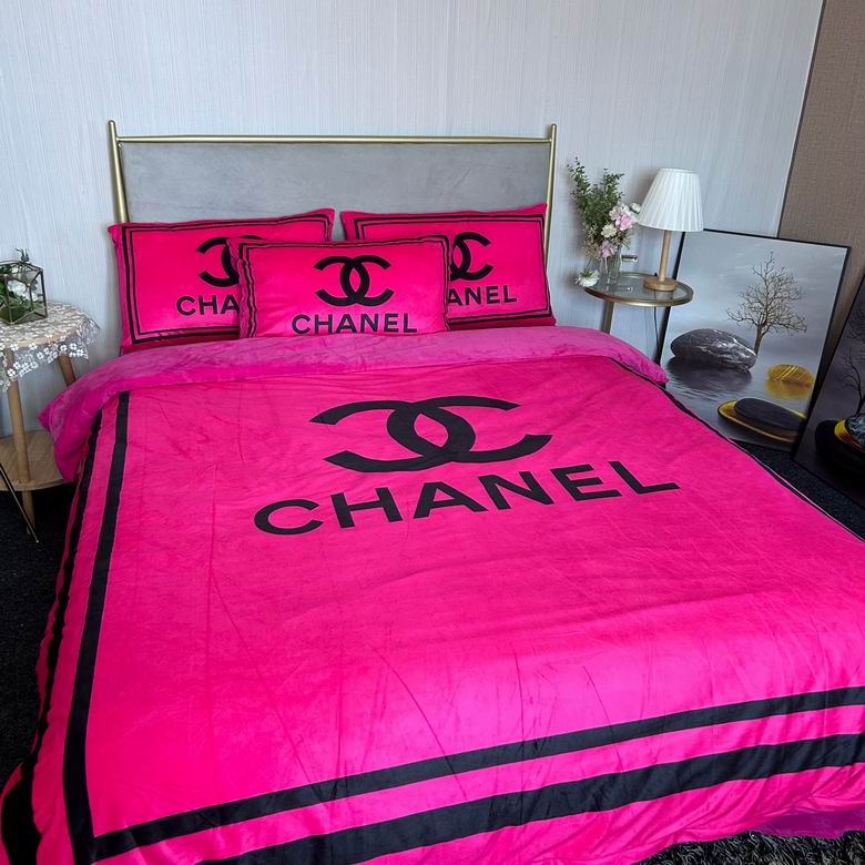 Chanel 2.0x2.3m    (2)