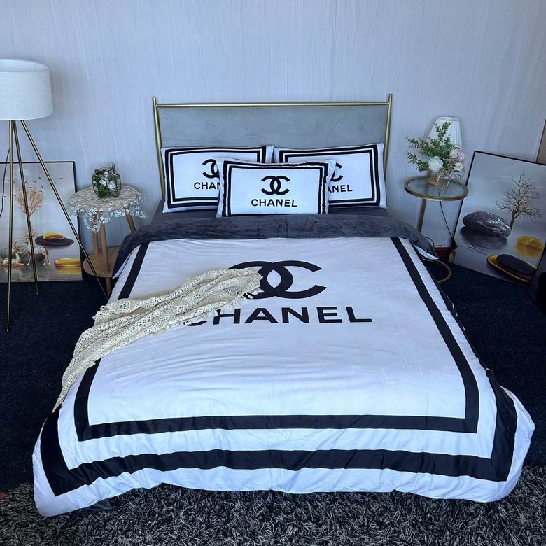 Chanel 2.0x2.3m    (3)