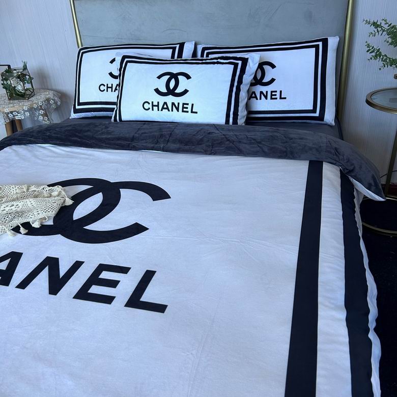 Chanel 2.0x2.3m    (5)