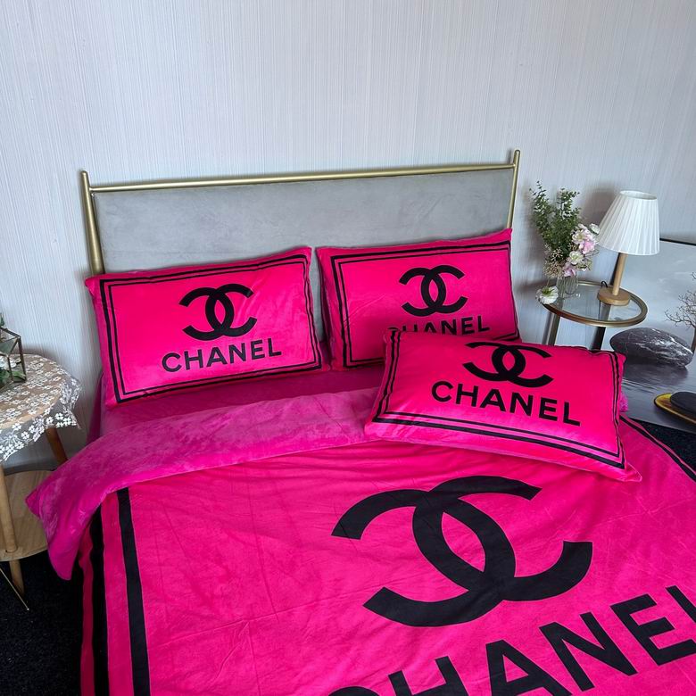 Chanel 2.0x2.3m    (6)