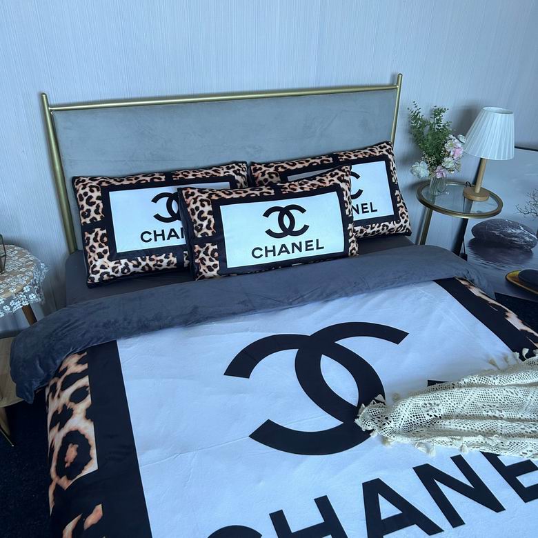 Chanel 2.0x2.3m    (7)