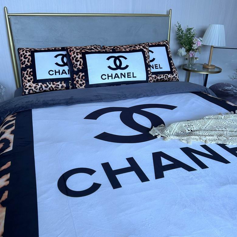 Chanel 2.0x2.3m    (9)