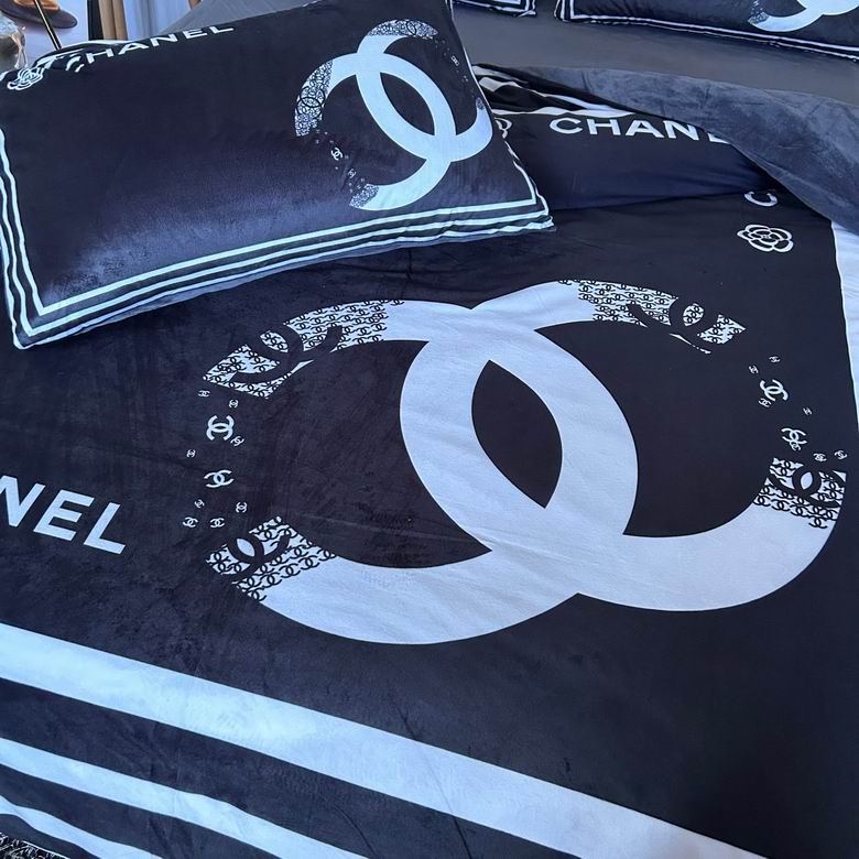 Chanel 2.0x2.3m    (9)