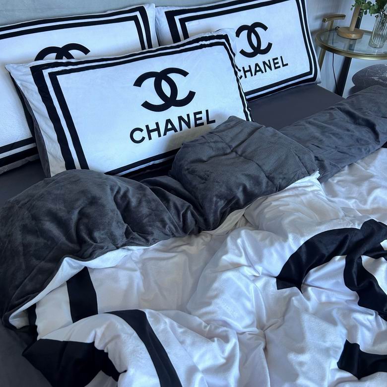 Chanel 2.0x2.3m    (9)