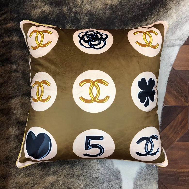 Chanel 45x45cm (6)