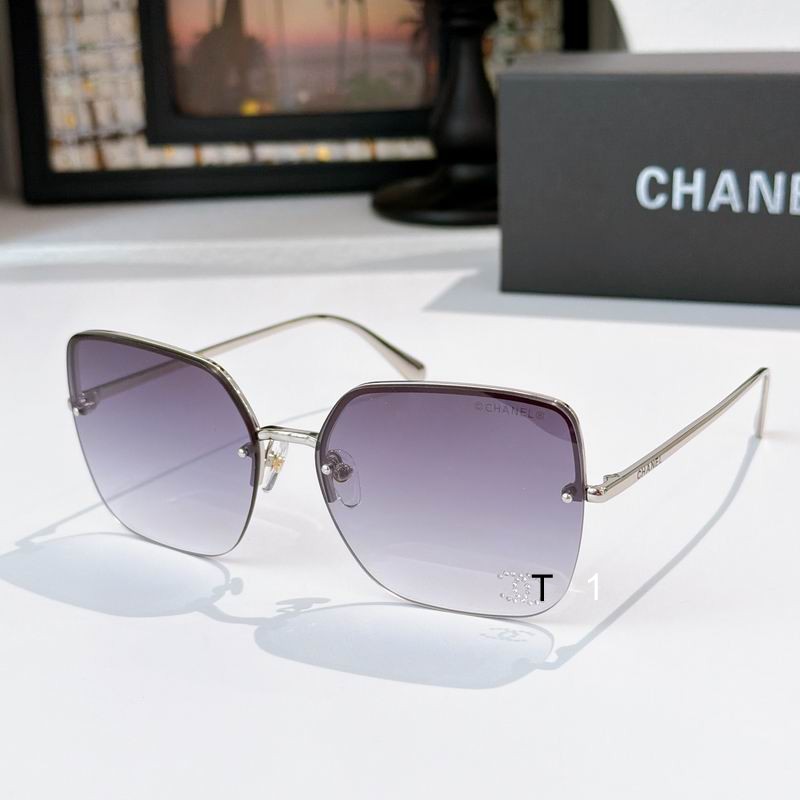 Chanel 5492 62 16-145 a00