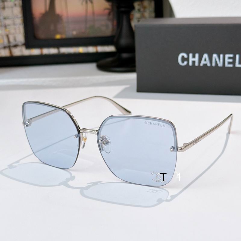 Chanel 5492 62 16-145 a04