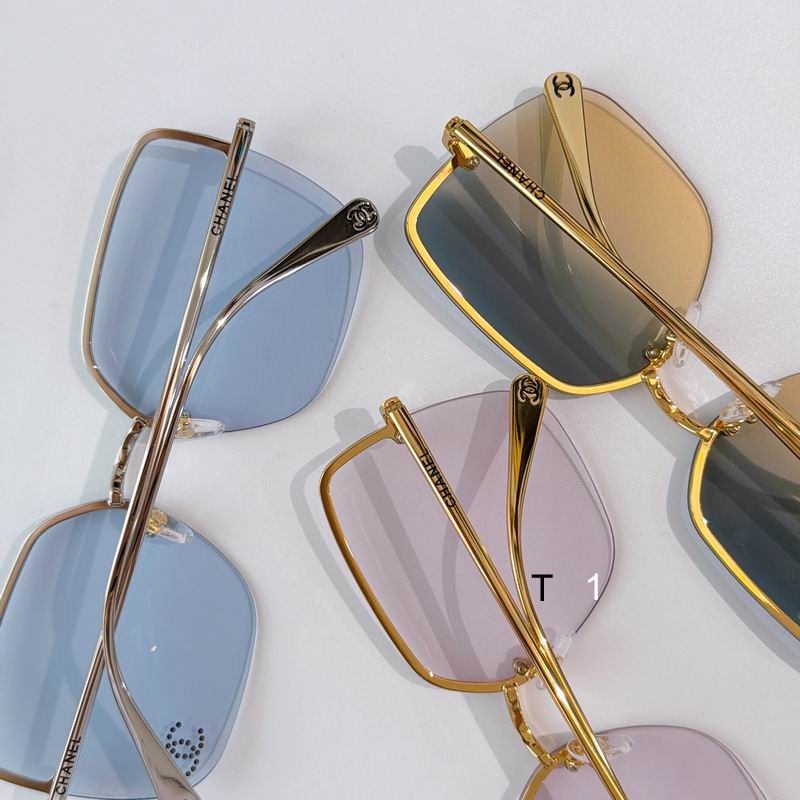 Chanel 5492 62 16-145 a07