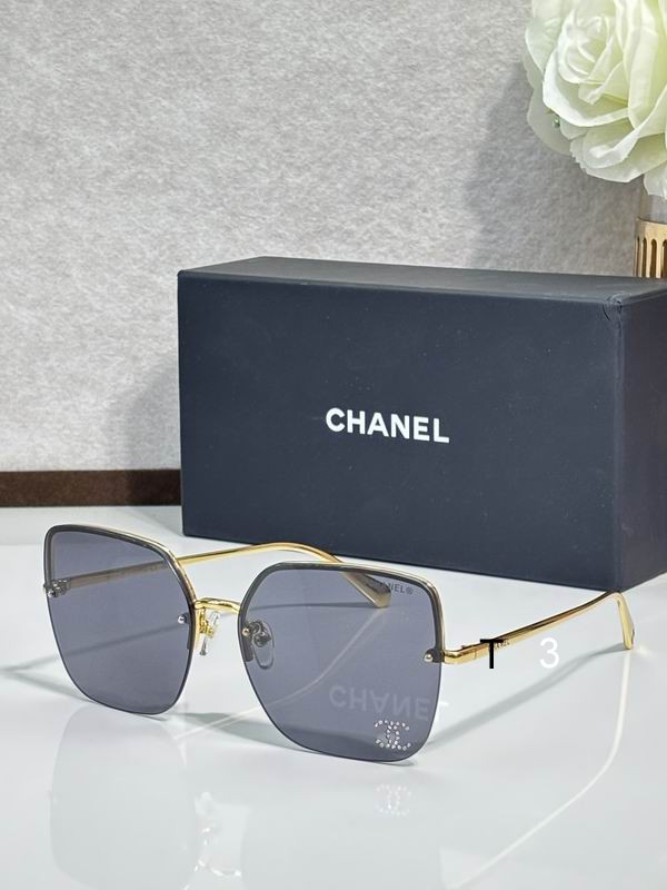 Chanel 5492 62 16-145 c01