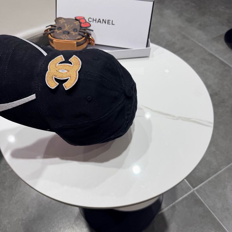 Chanel Cap (2741)