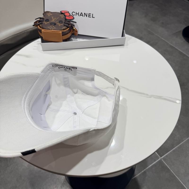 Chanel Cap (2765)